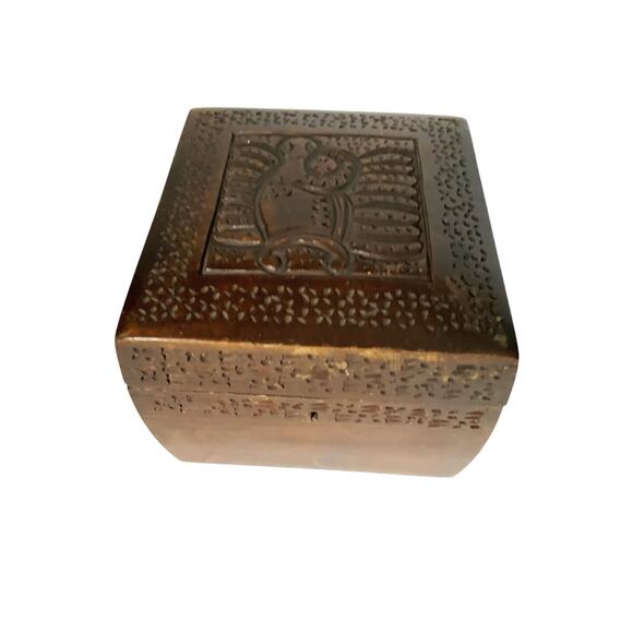 Vintage Russian wooden carved jewelry box - Picture 1 of 8